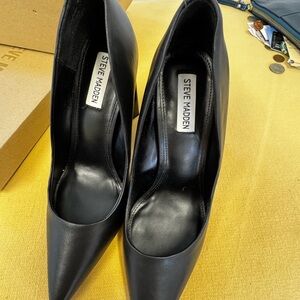 Steve Madden Black Heels Elegant Pumps
